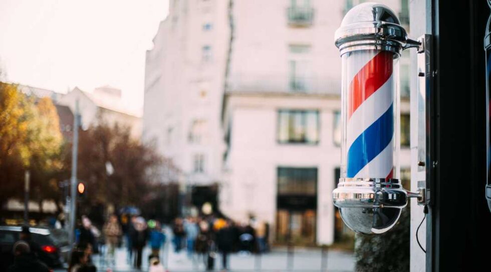 why-are-barber-poles-red-white-and-blue-texas-barber-college